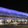 Aeropuerto de Guadalajara (de noche)